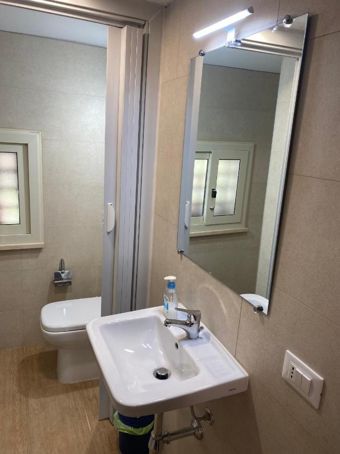 Tiny House Basilio Apartment Палермо Екстериор снимка